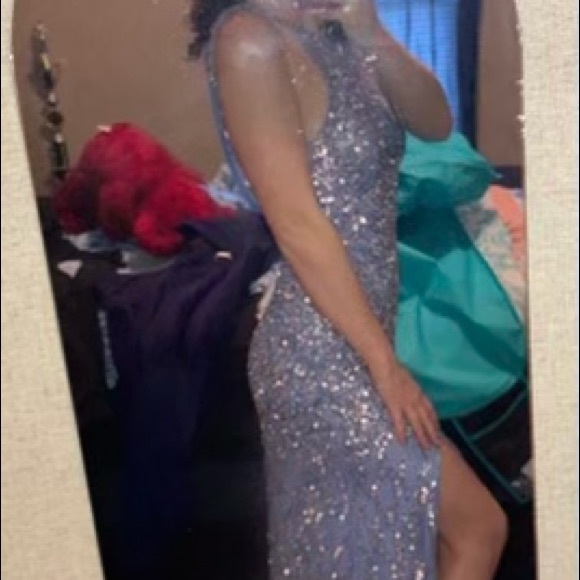 Prom/pageant dress - Picture 2 of 3